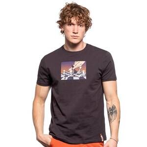 NEW EIGHT X knight fall graphic t-shirt in grey